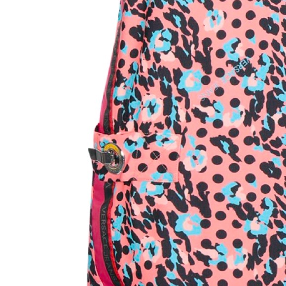 🧷📍Versace Dress 📍🧷 - Picture 3 of 4